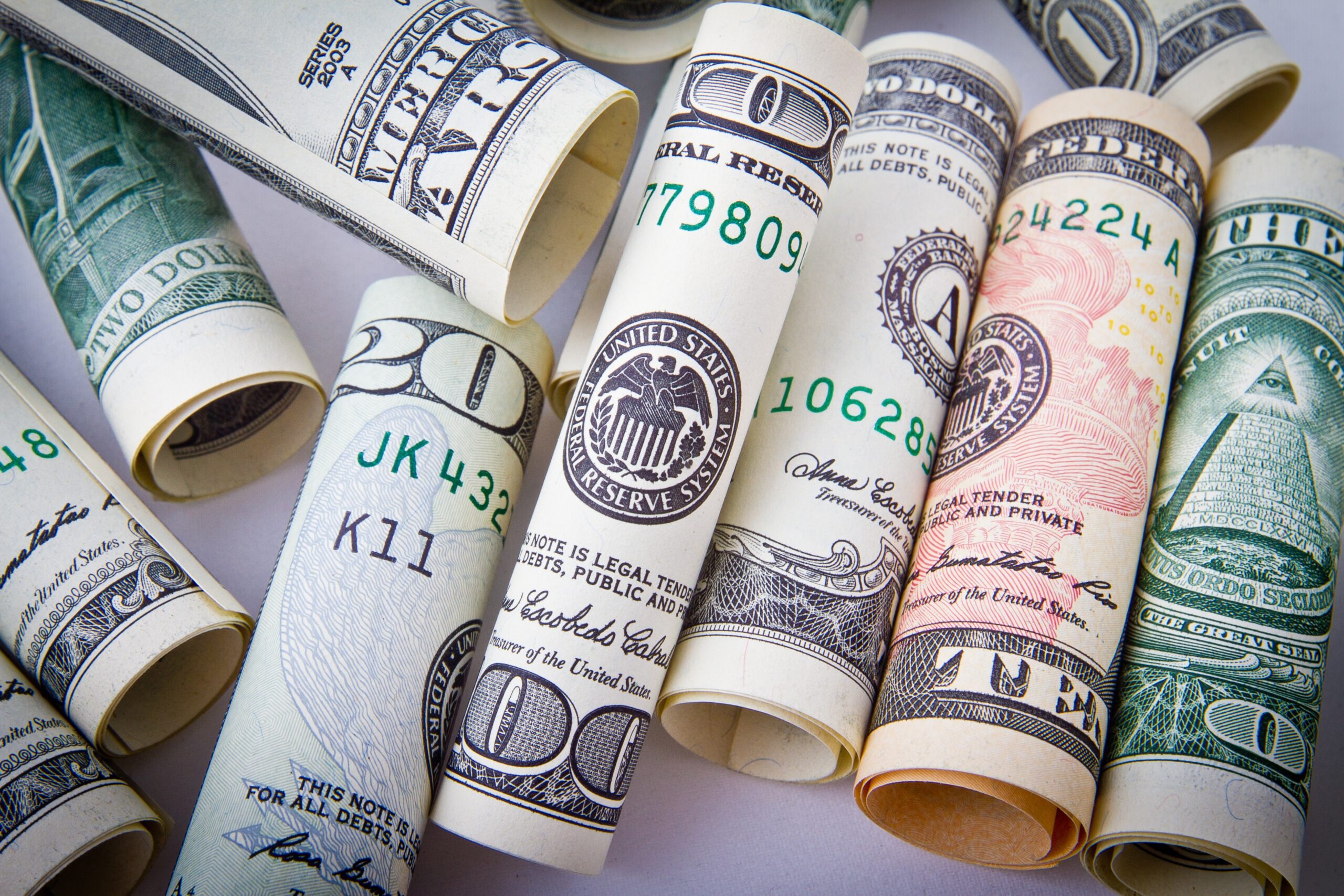 Bolsas abrem ano em alta; Brasil mercado monitora risco fiscal (Foto: Pexels)